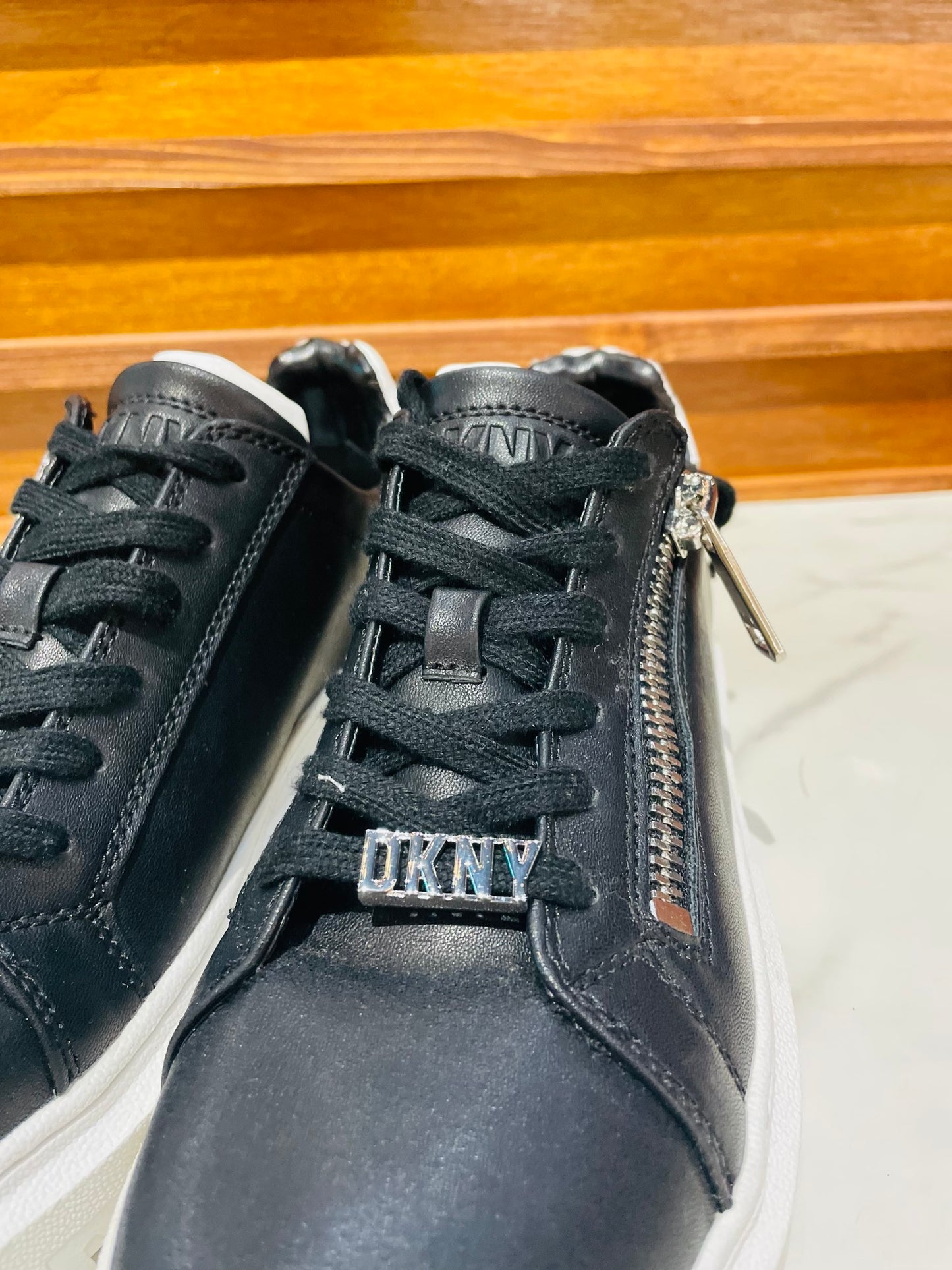 Dkny sneakers