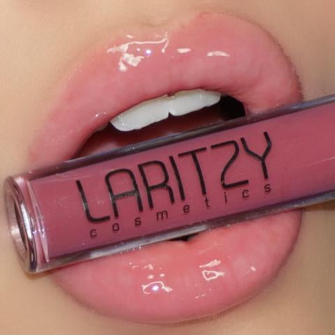 Laritzy cosmetics lip gloss curuve