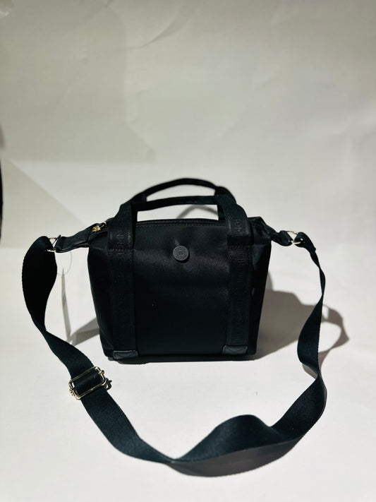Tommy Hilfiger bag