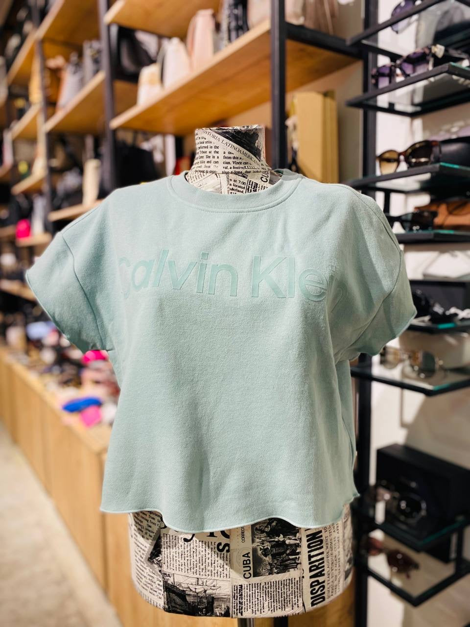 Calvin Klein top size medium