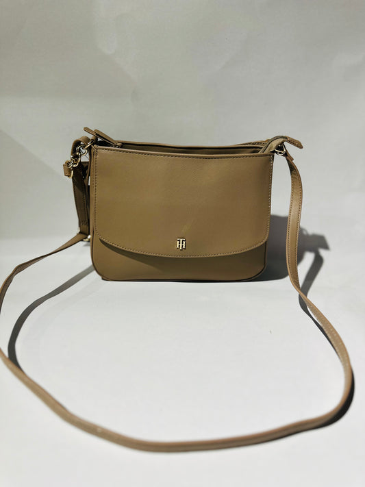 Tommy Hilfiger  bag