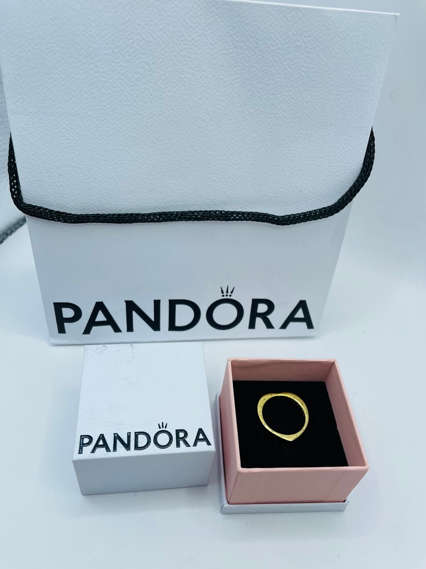 Pandora ring