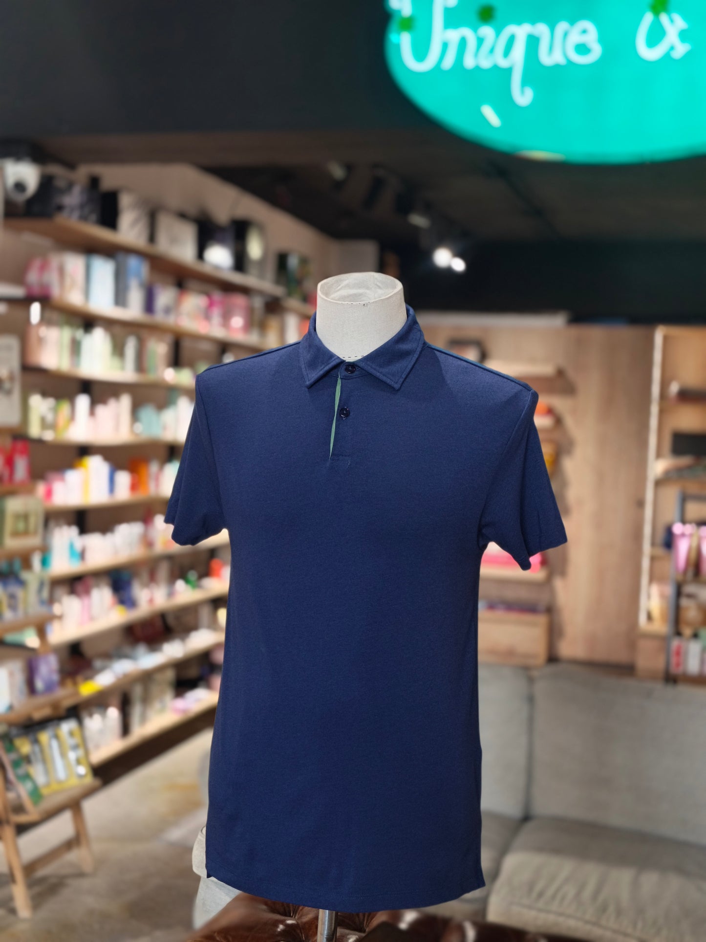 Daniel hechter shirt size small