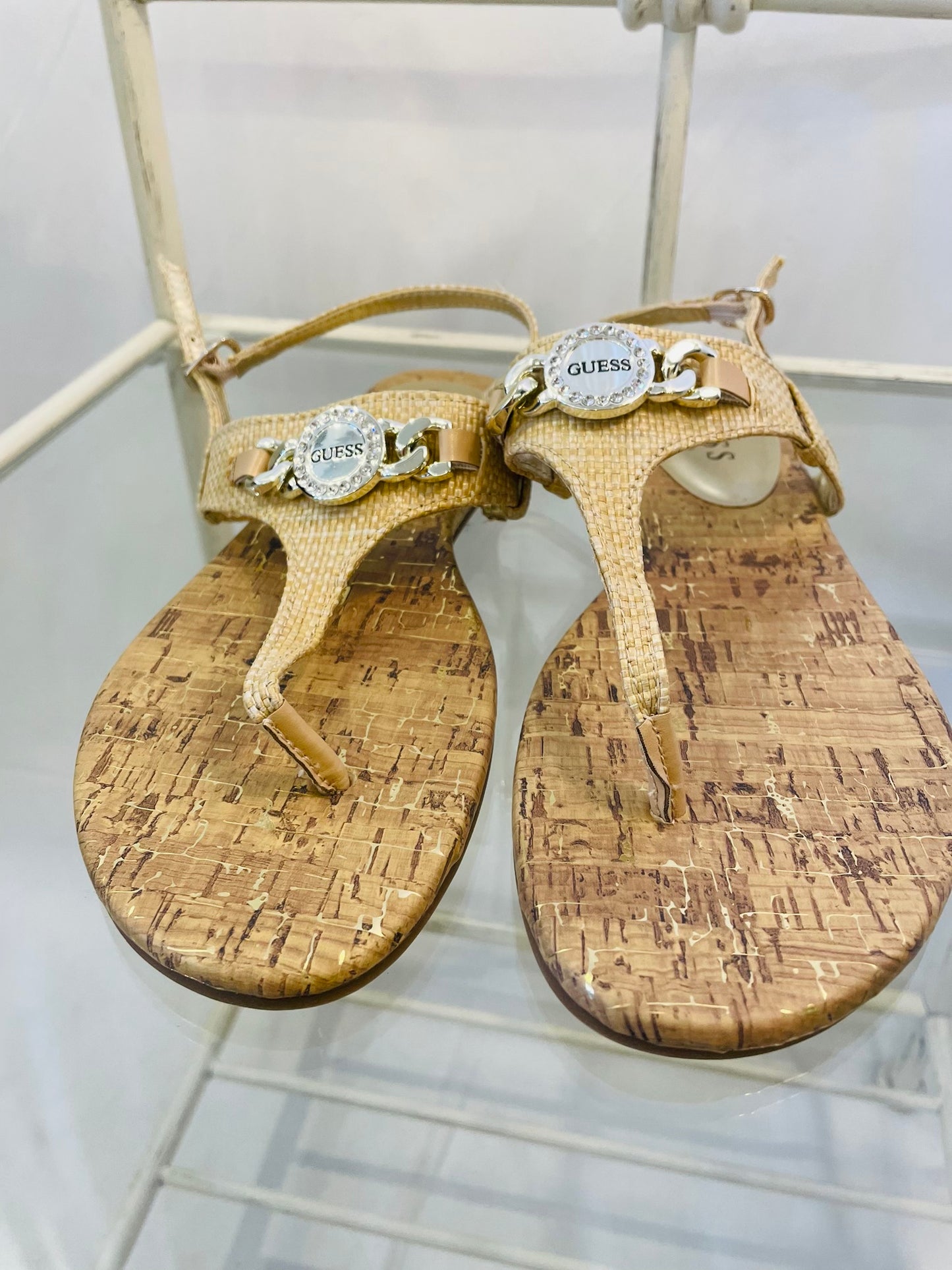 Guess sandal