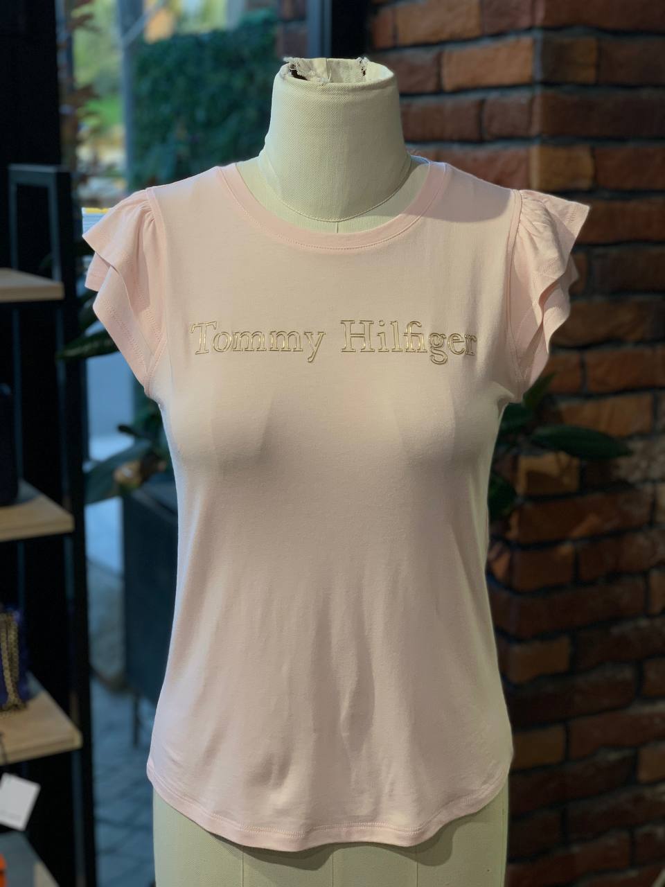 Tommy Hilfiger