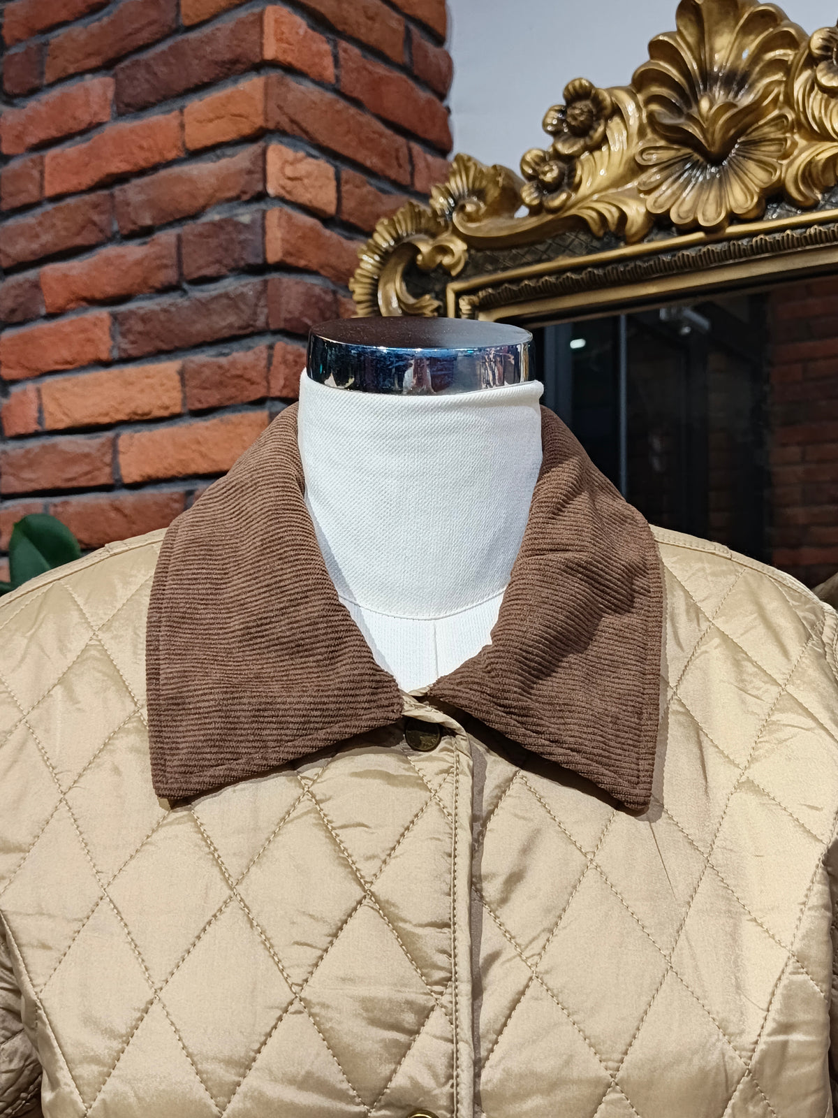 Hunter coat size large