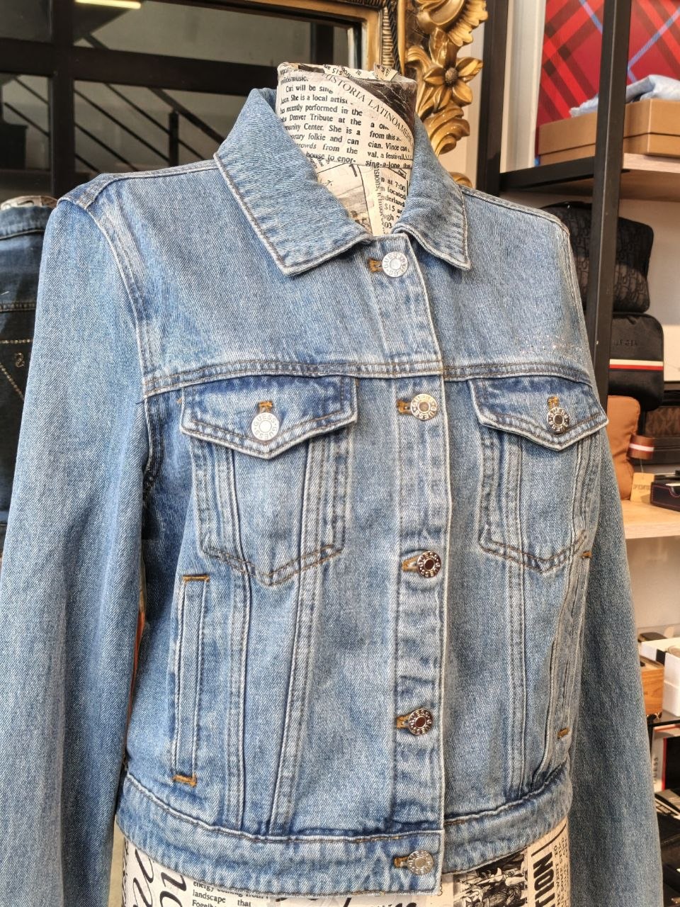 Guess denim jacket size medium