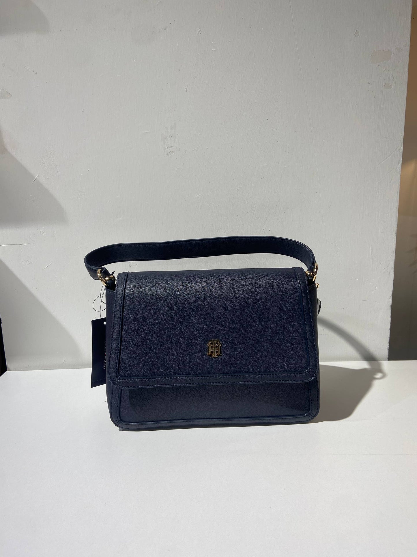 Tommy Hilfiger bag