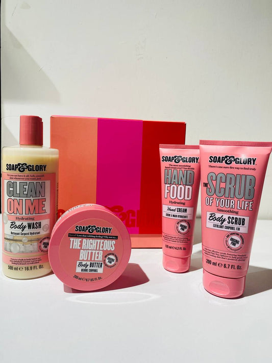 Soap & Glory On Cloud Pink Gift Set
2 dana set