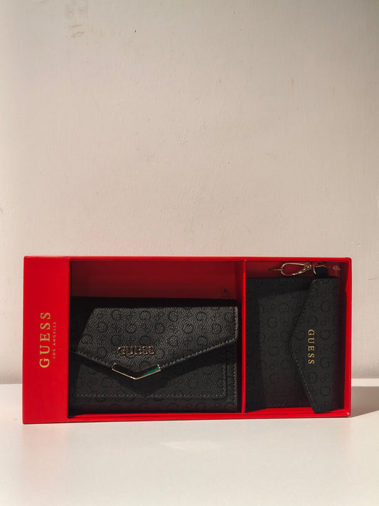 Guess wallet & key chain set