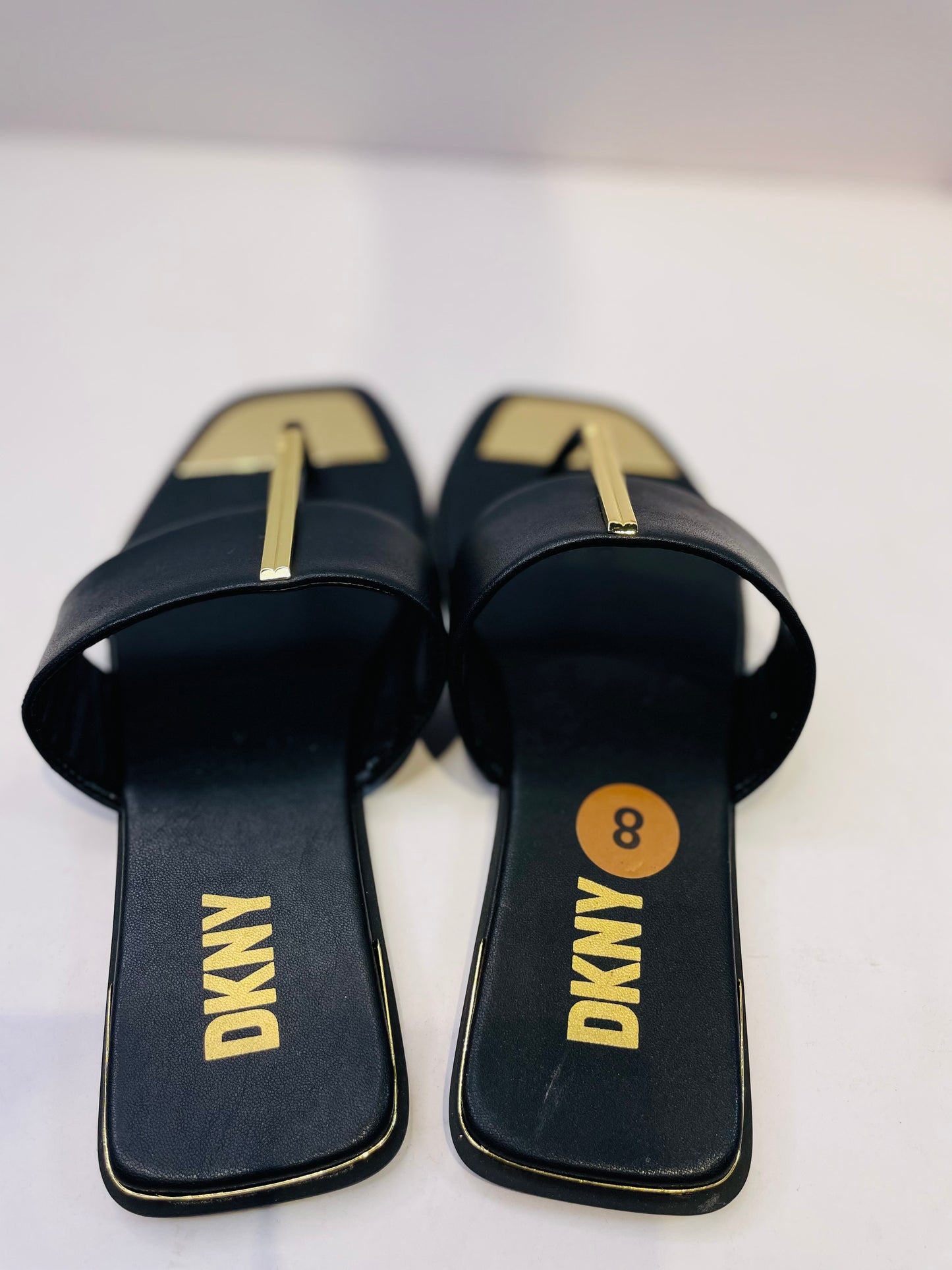 Dkny sandal