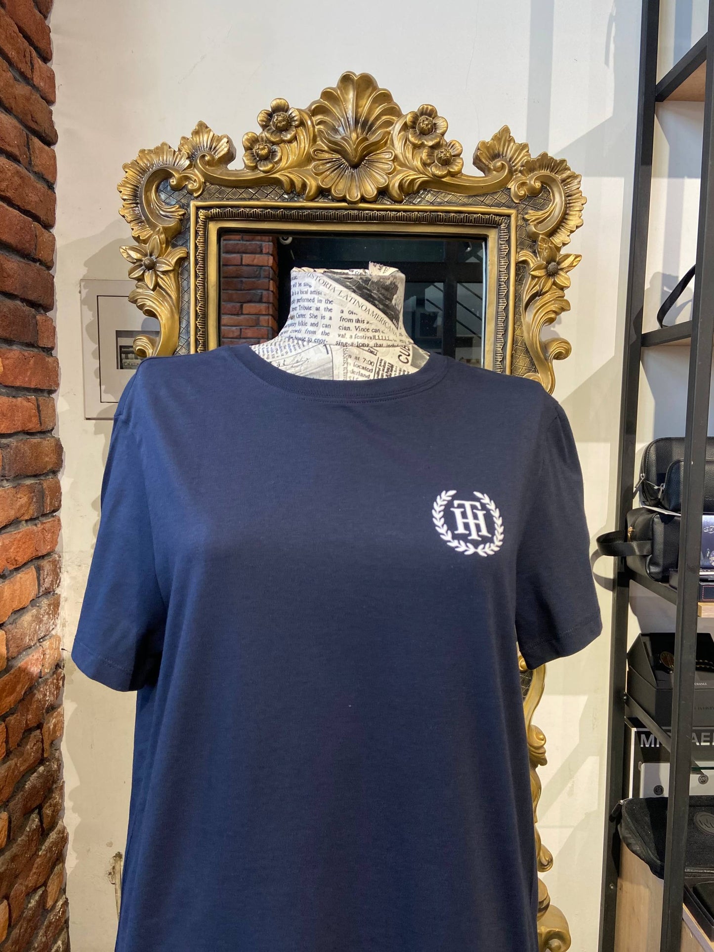 Tommy Hilfiger shirt size medium