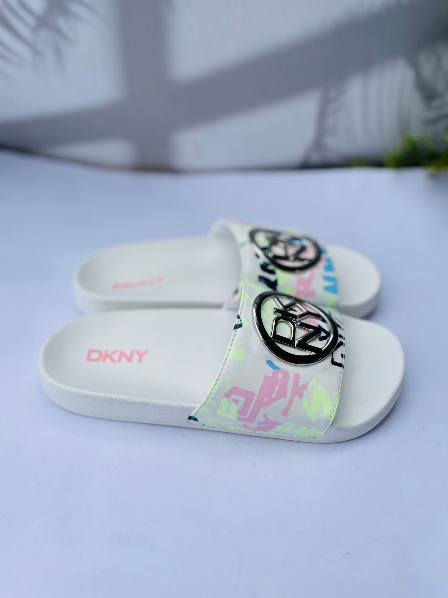 Dkny sandal