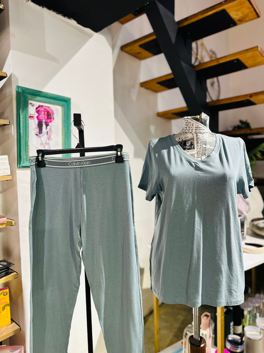 Calvin Klein pajama set size medium