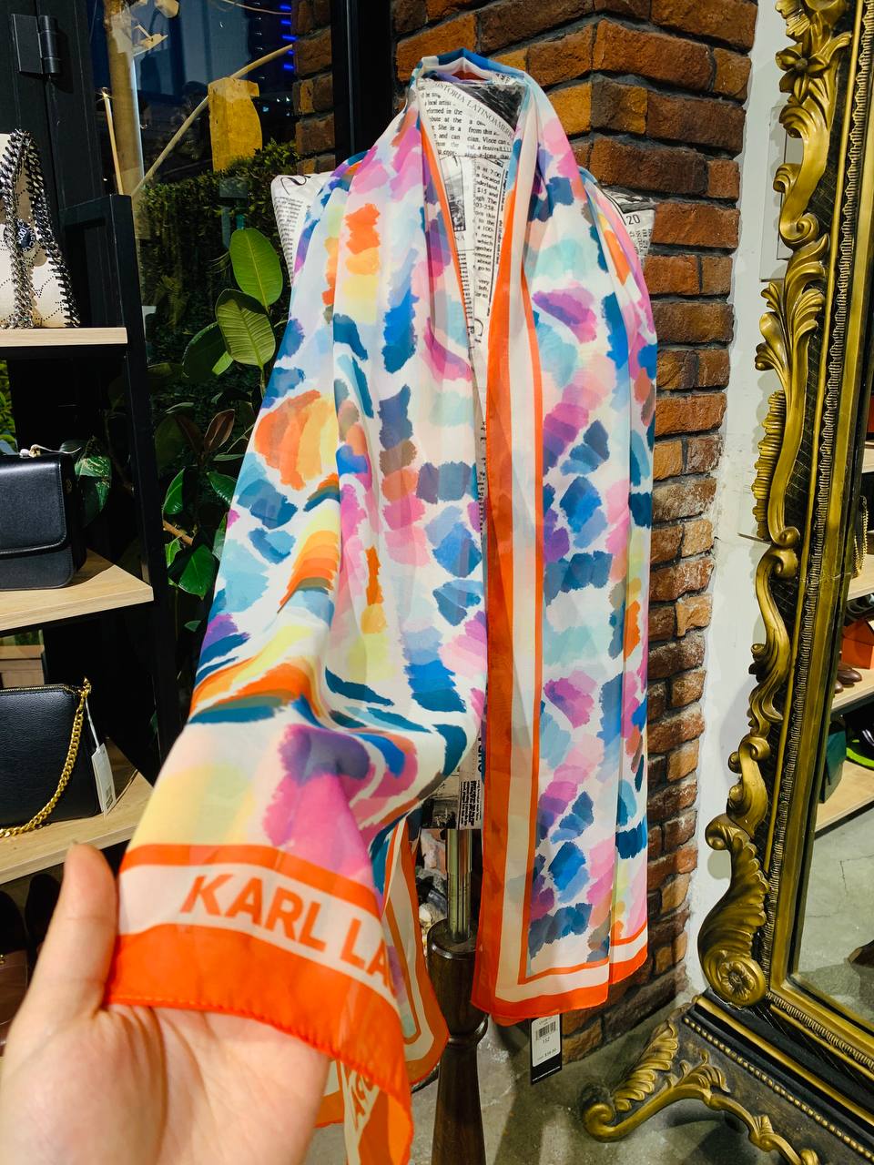 Karl lagerfeld scarf