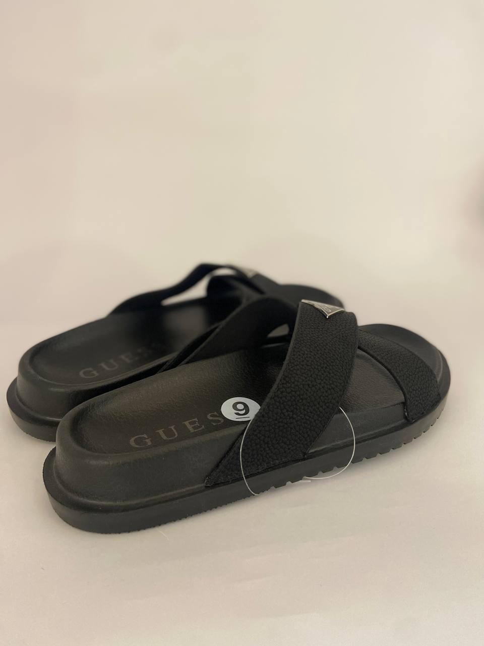 Guess sandal
