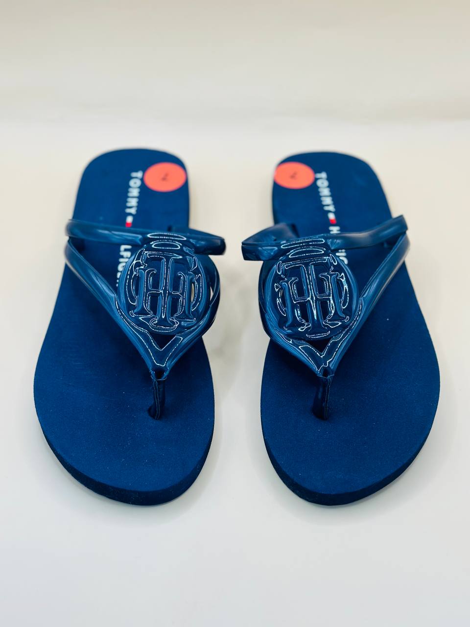 Tommy Hilfiger sandal size 37.5