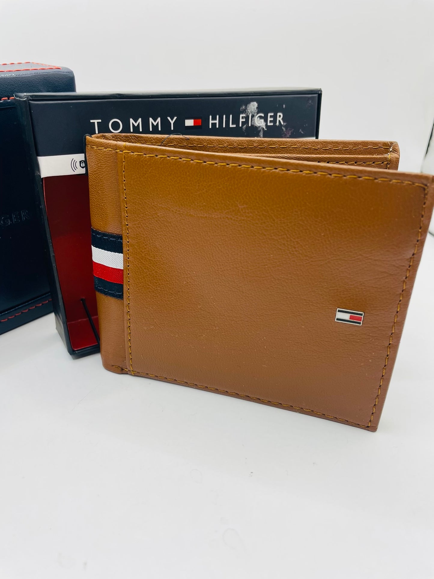 Tommy Hilfiger wallet