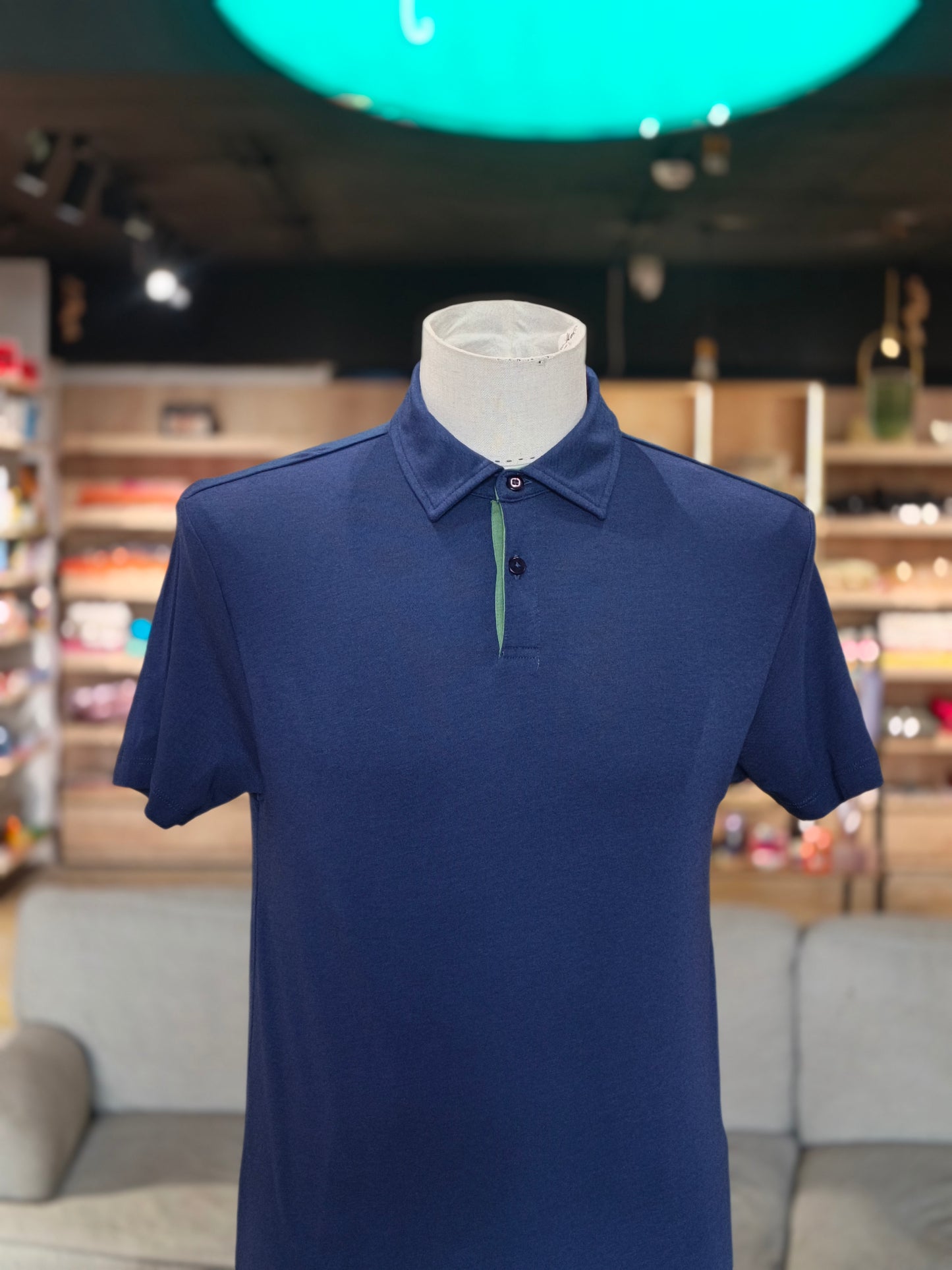 Daniel hechter shirt size small