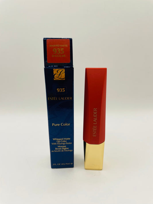 Estée Lauder lip color