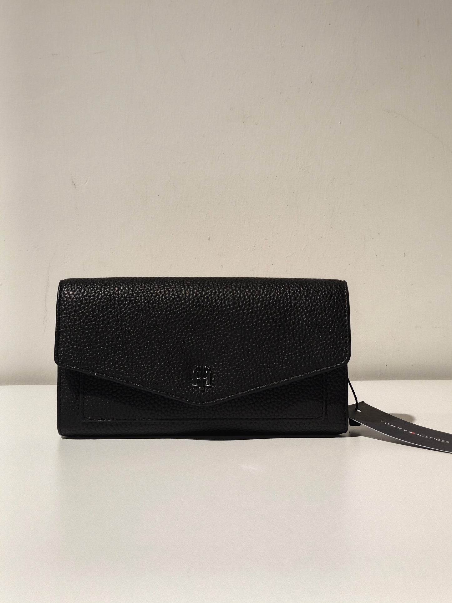 Tommy Hilfiger wallet