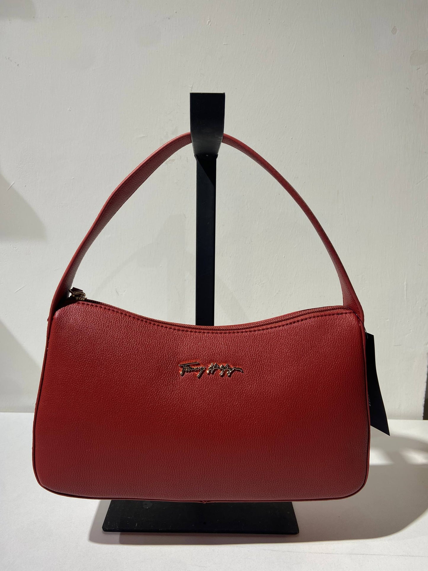 Tommy Hilfiger bag