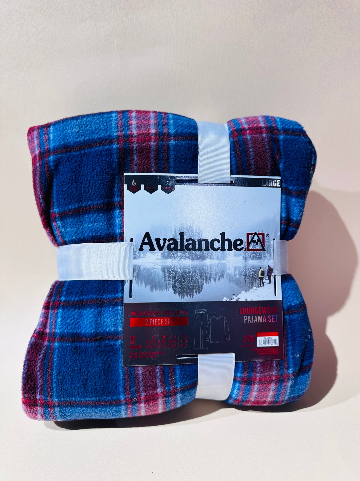 Avalanche pajama set size large
