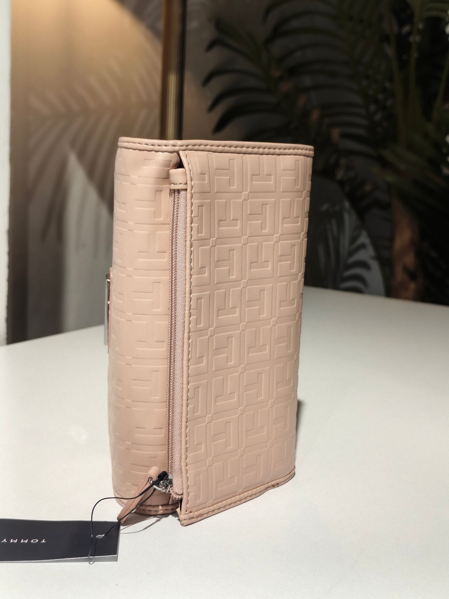 Tommy Hilfiger wallet