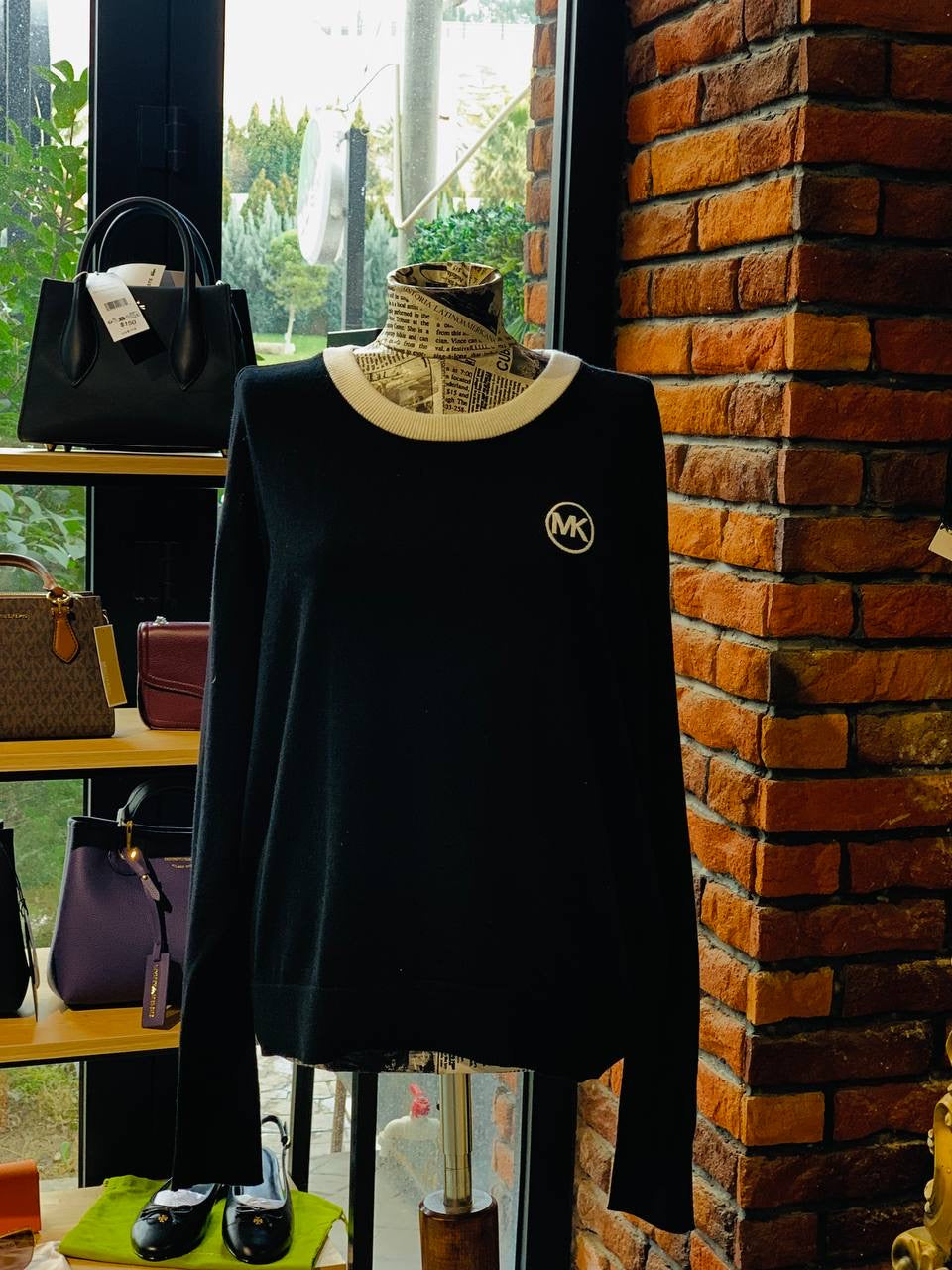 Michael kors sweater size medium