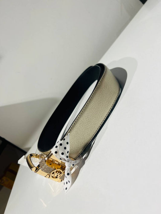 Michael kors reversable belt size small