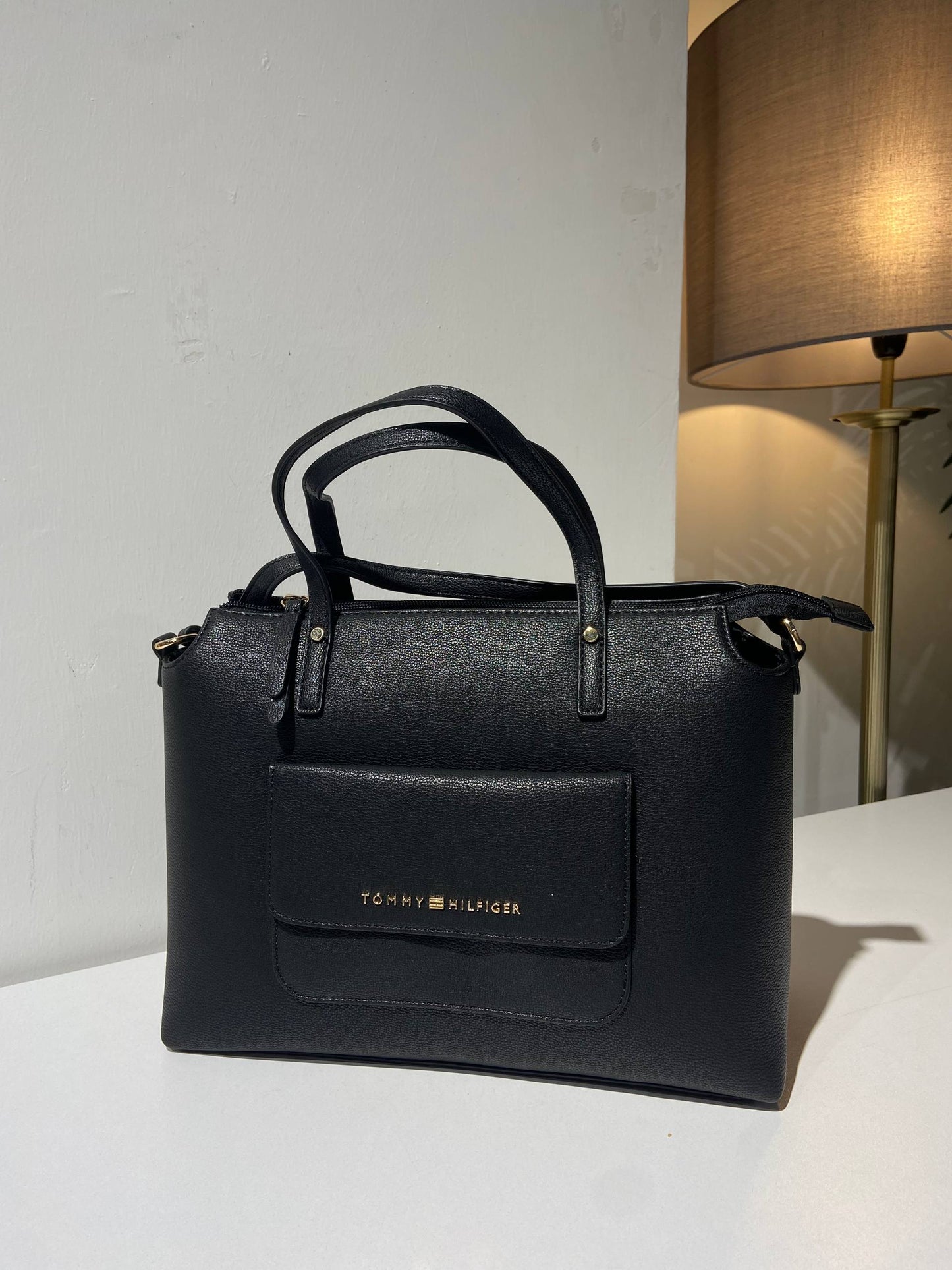 Tommy Hilfiger bag
