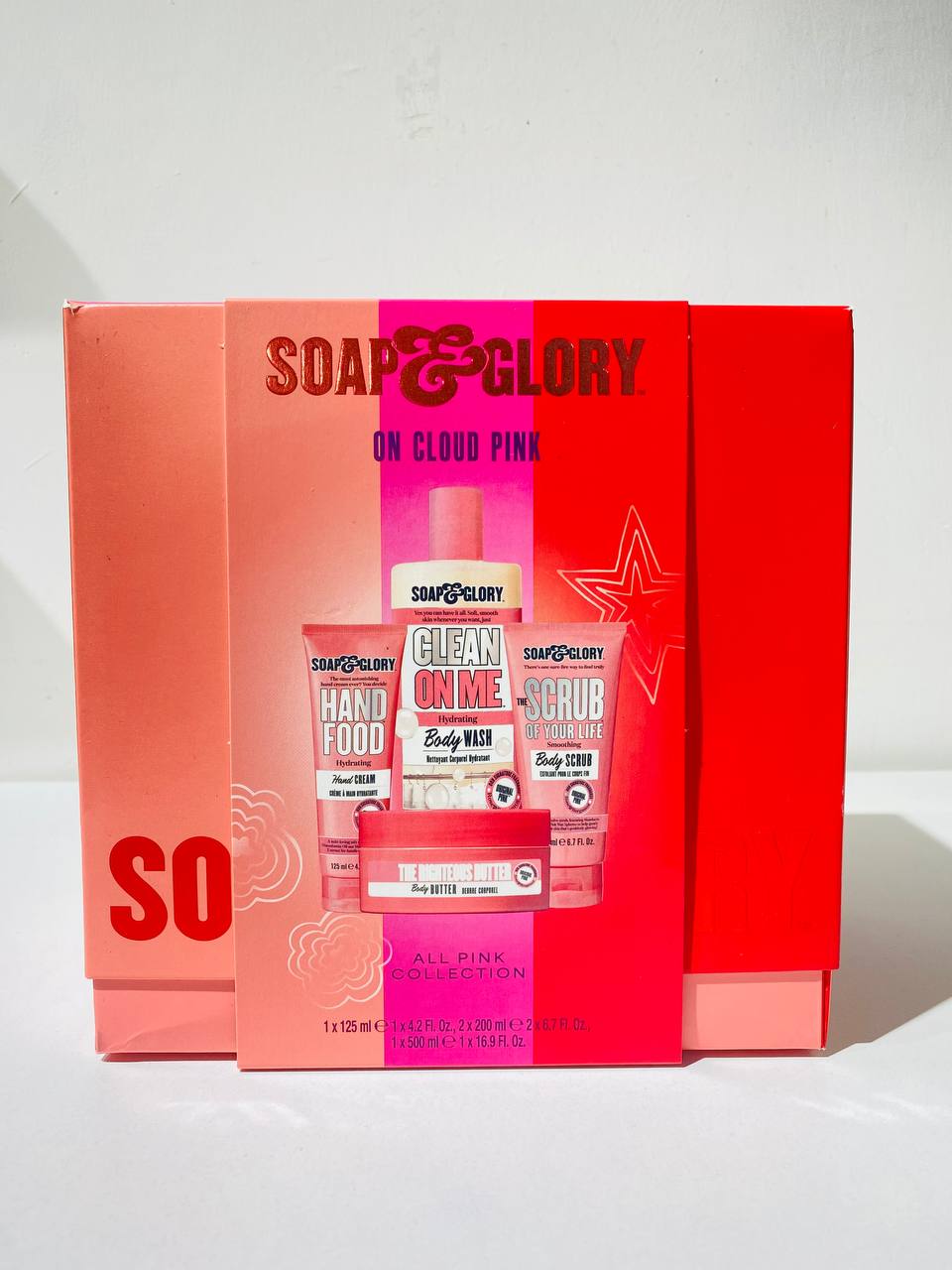 Soap & Glory On Cloud Pink Gift Set
2 dana set