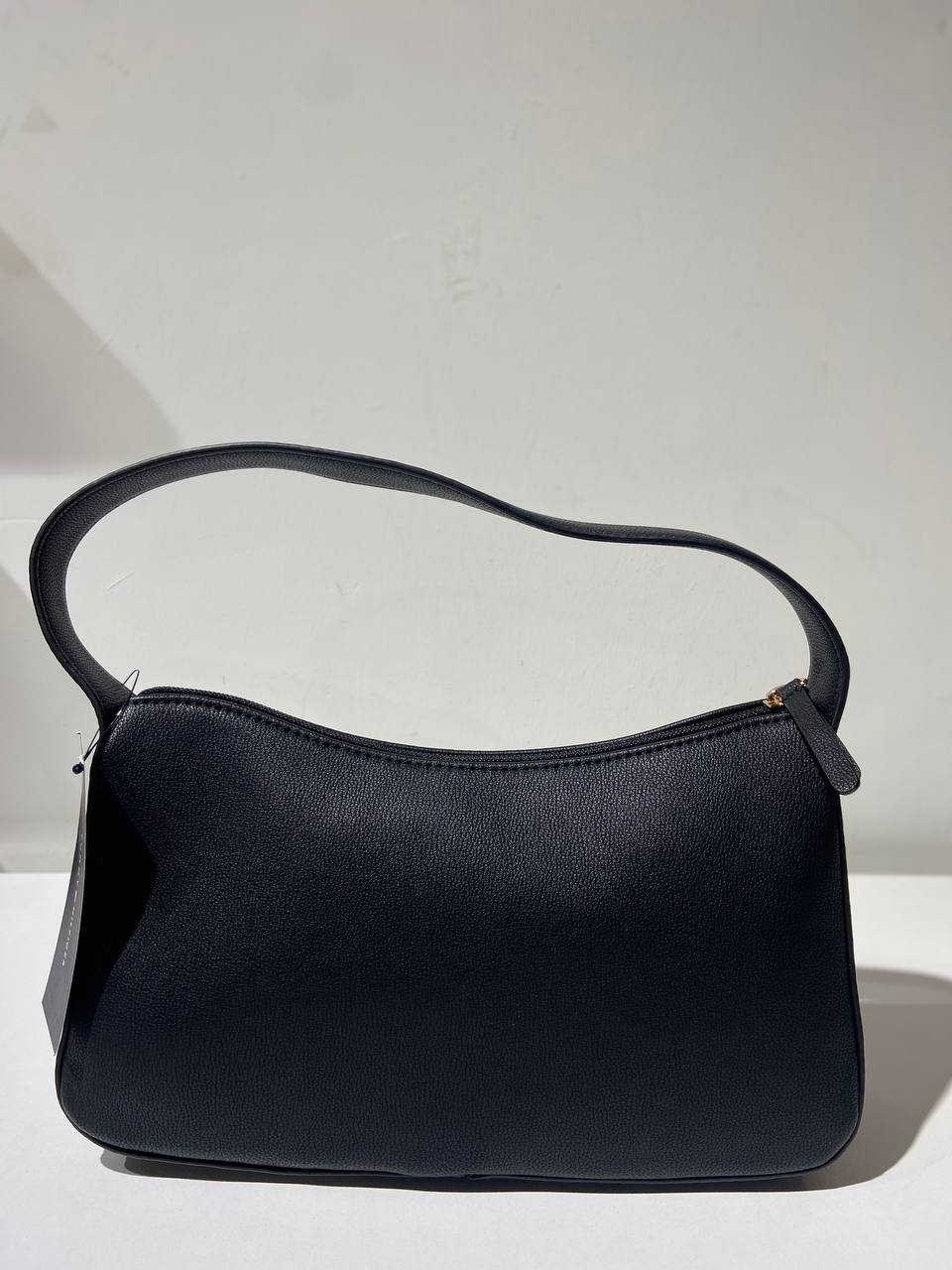 Tommy Hilfiger bag