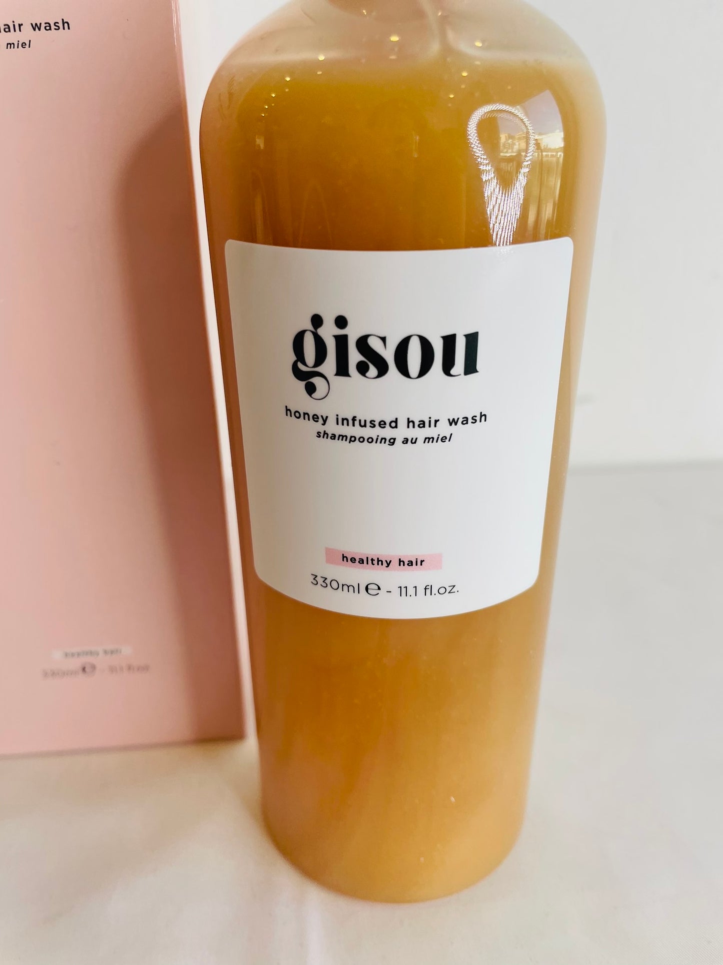 Ġison shampoo