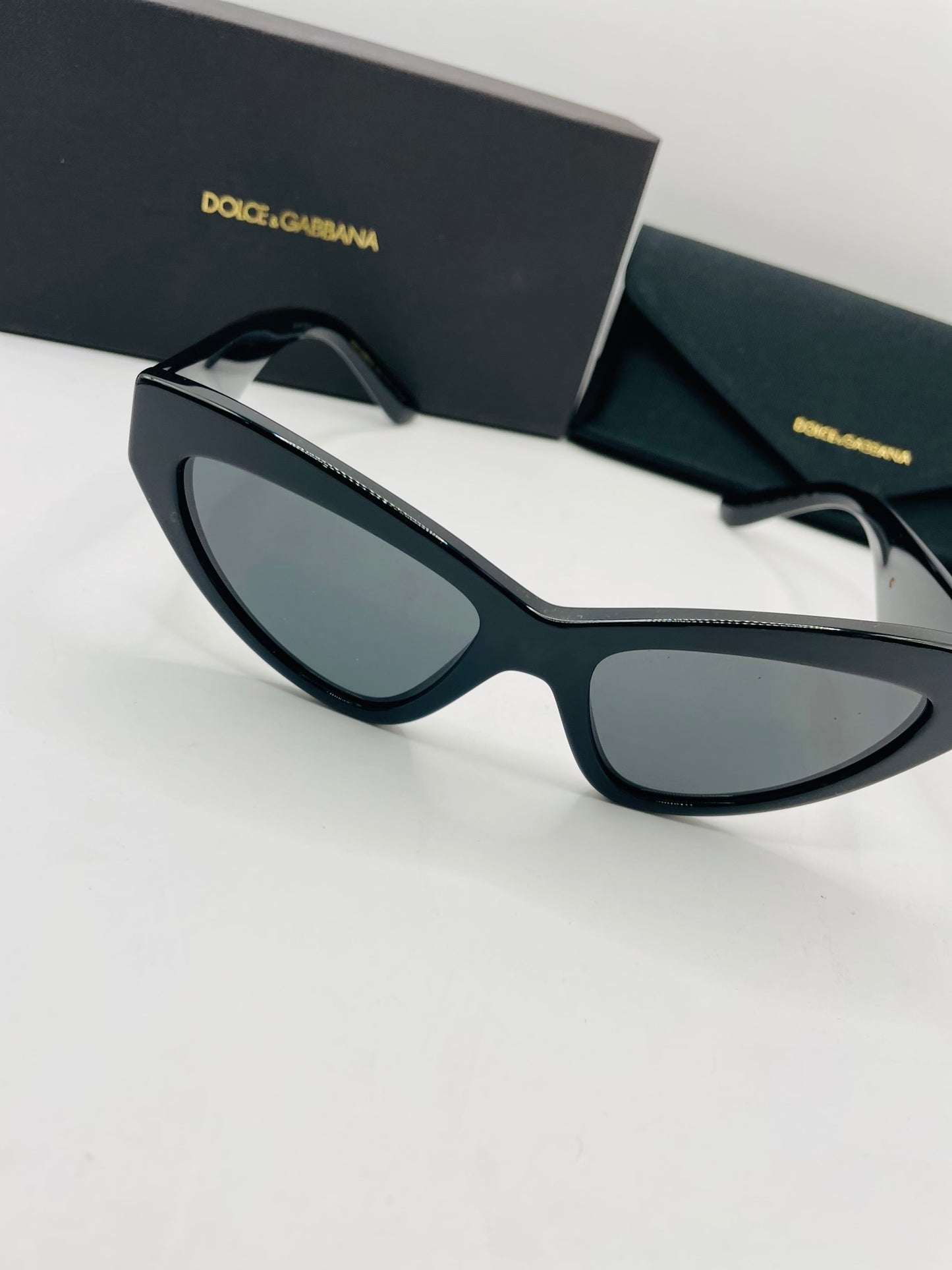 Dolce & Gabbana sunglass
