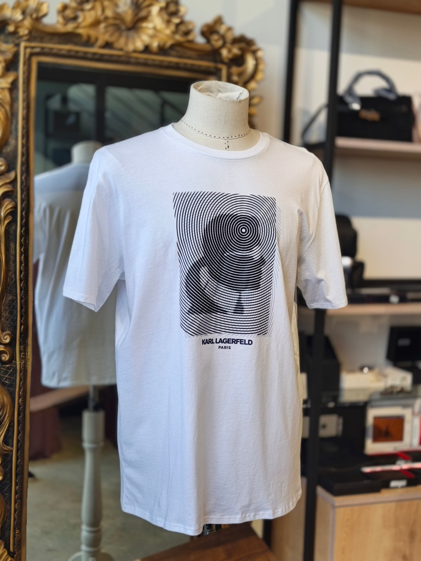 Karl lagerfeld shirt size large