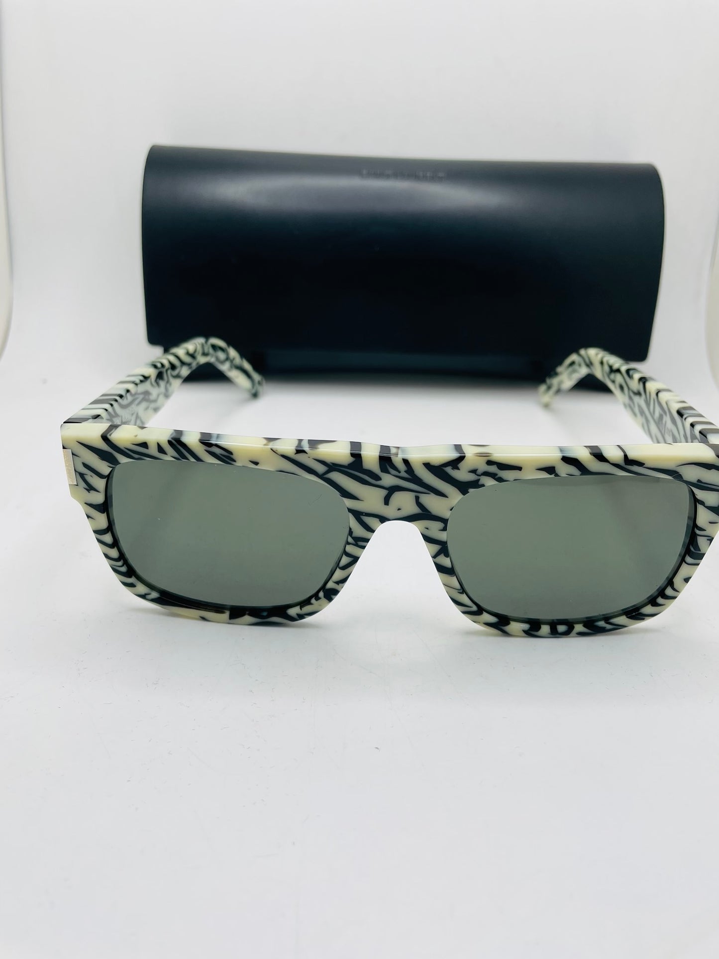 Saint laurent sunglass