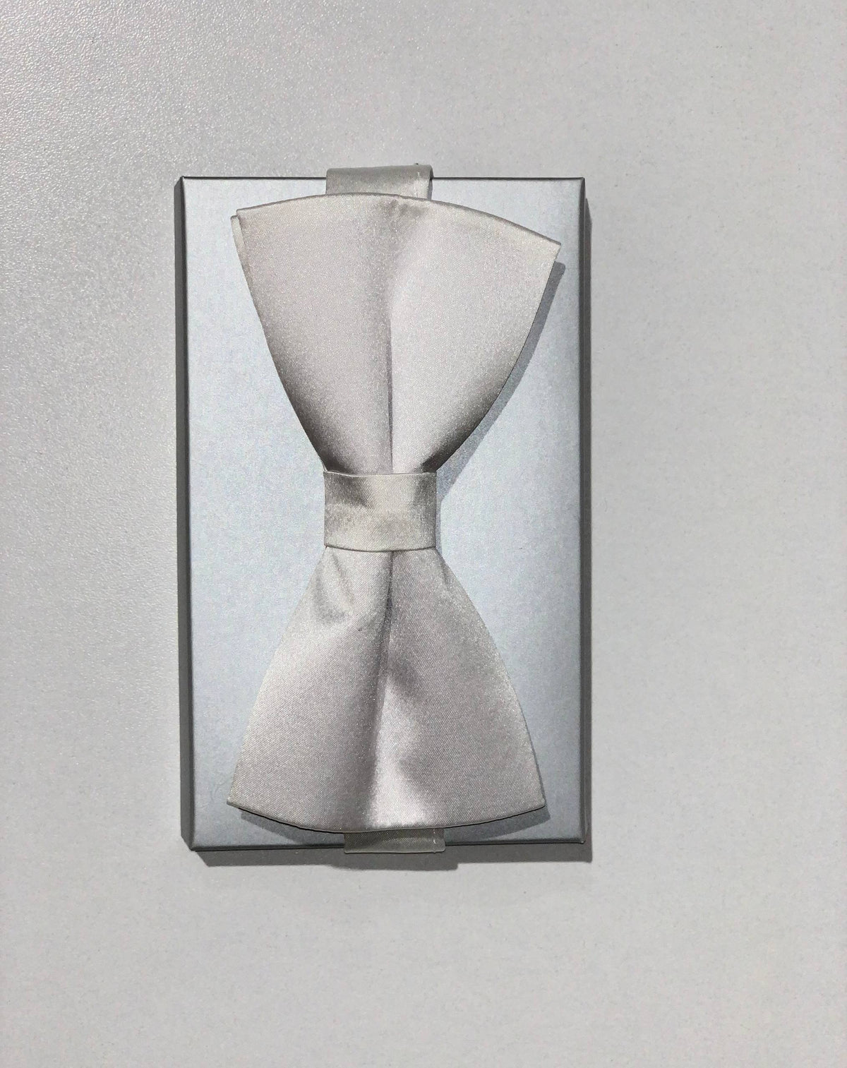 Michelsons tie bow