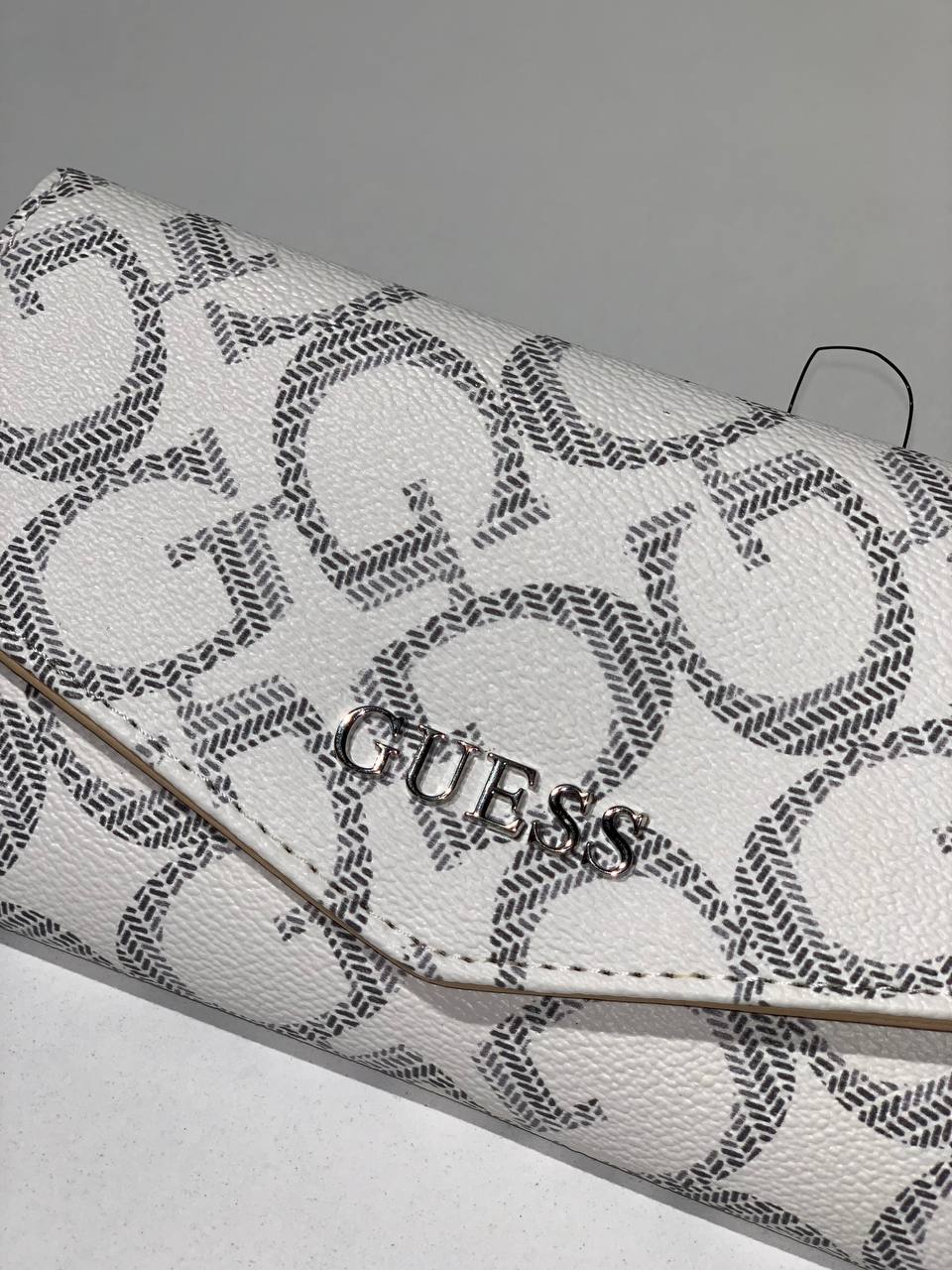 Guess wallet