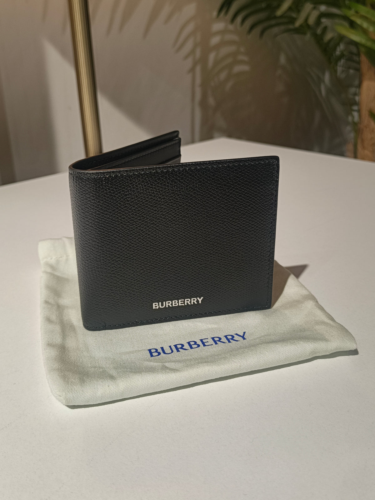 Burberry men’s wallet
