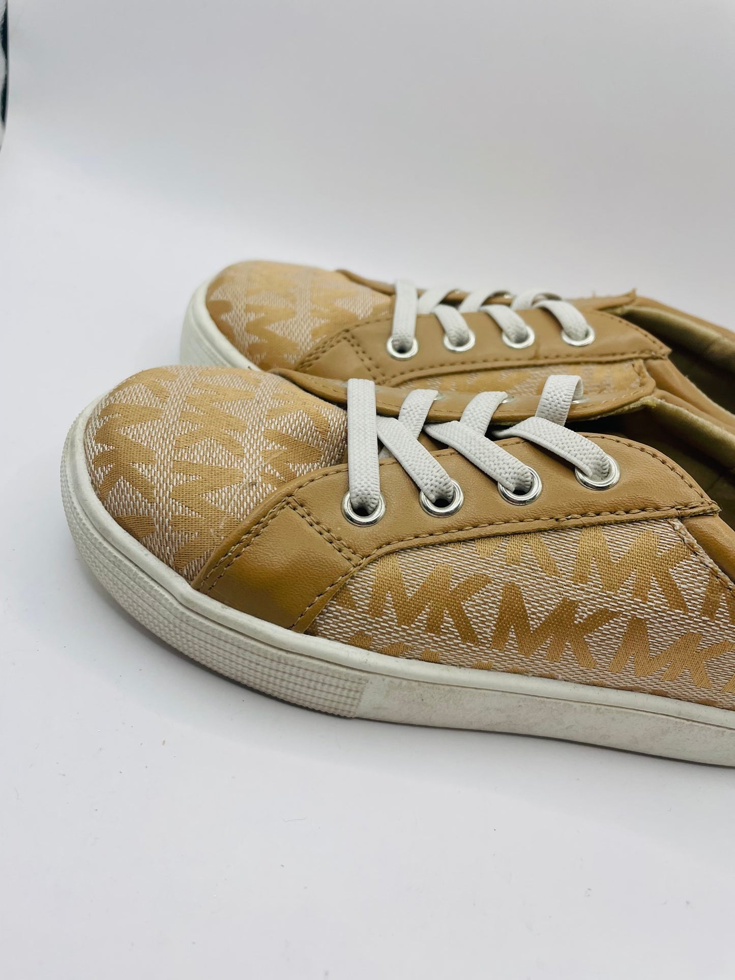 Michael kors kids sneakers