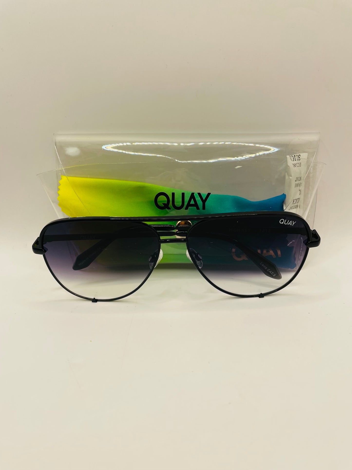 Quay sunglass