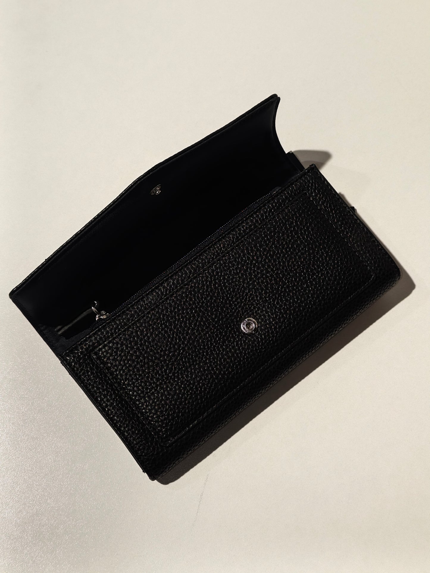 Tommy Hilfiger wallet