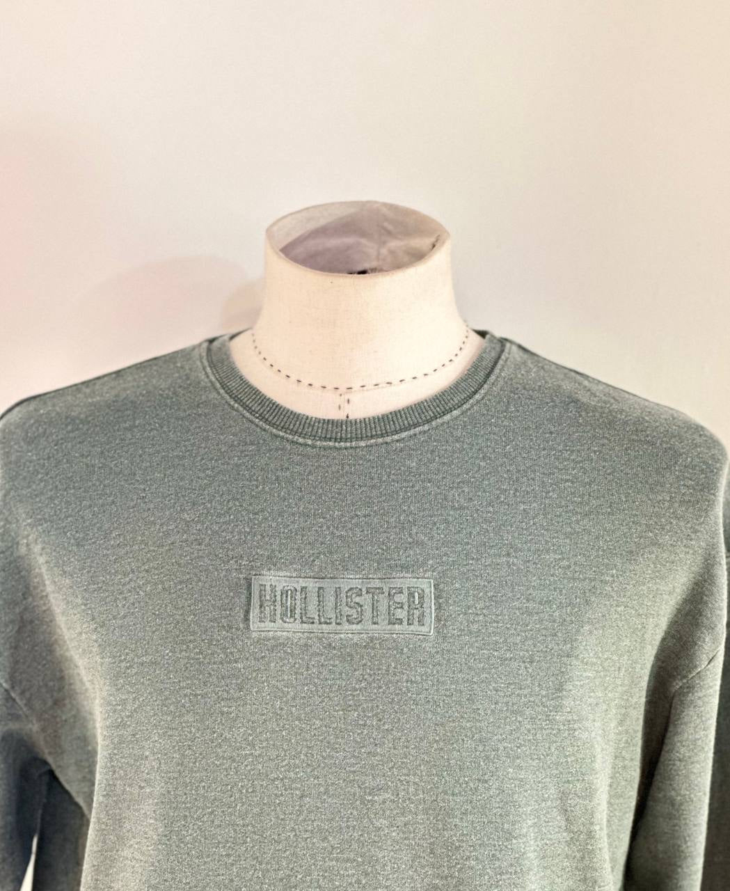 Hollister sweater