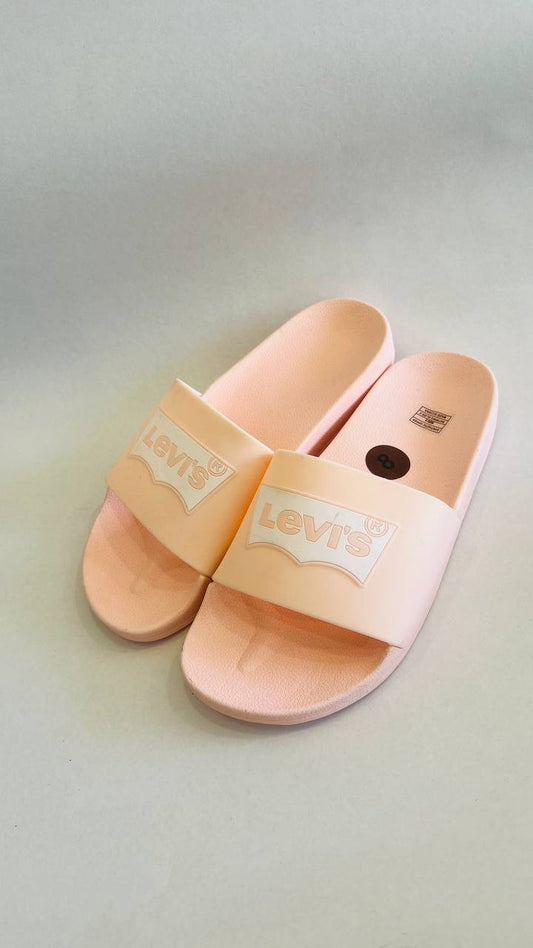 Levis sandal size 38.5
