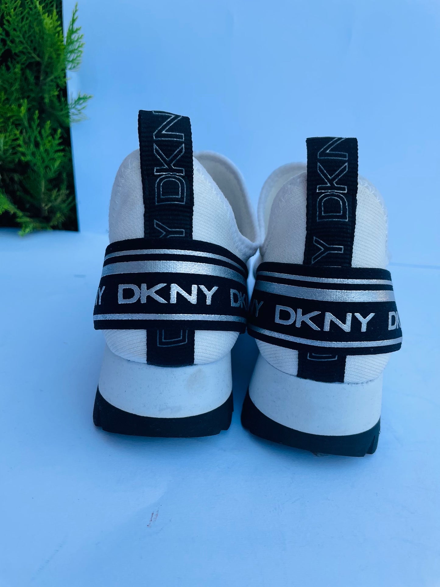 Dkny sneakers