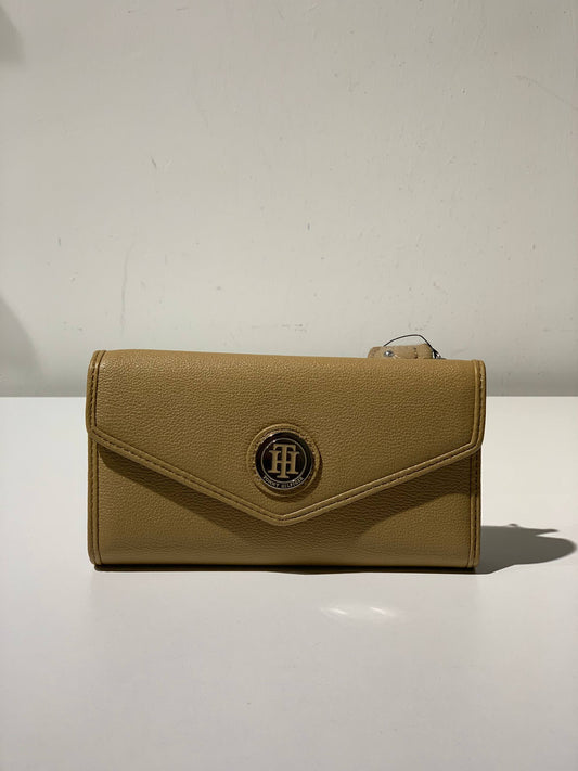 Tommy Hilfiger wallet