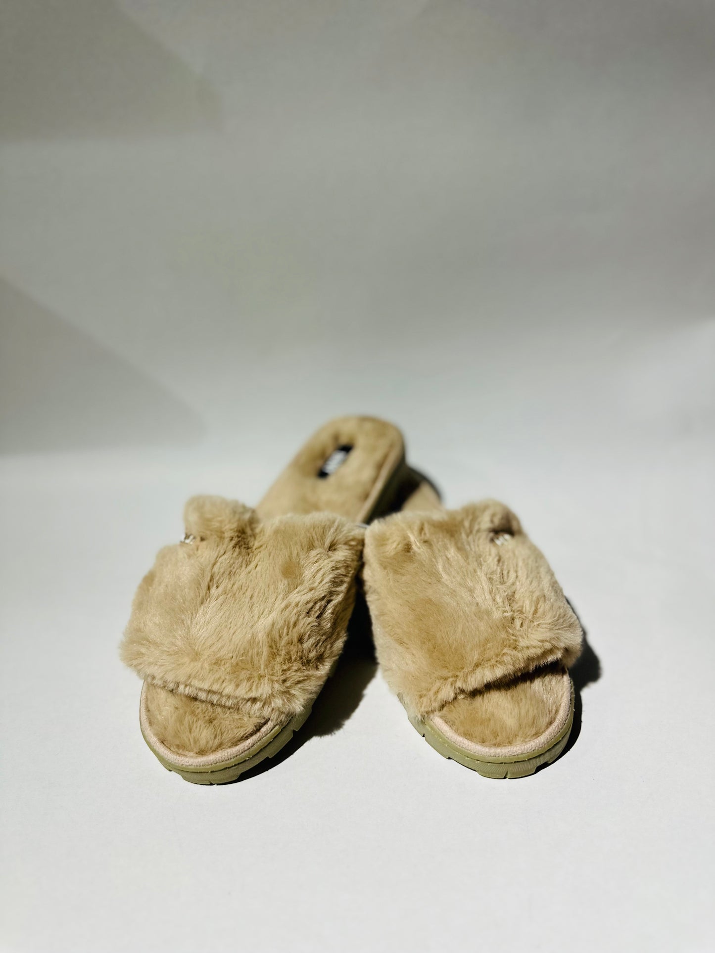 DKNY sandal brown size 37.5