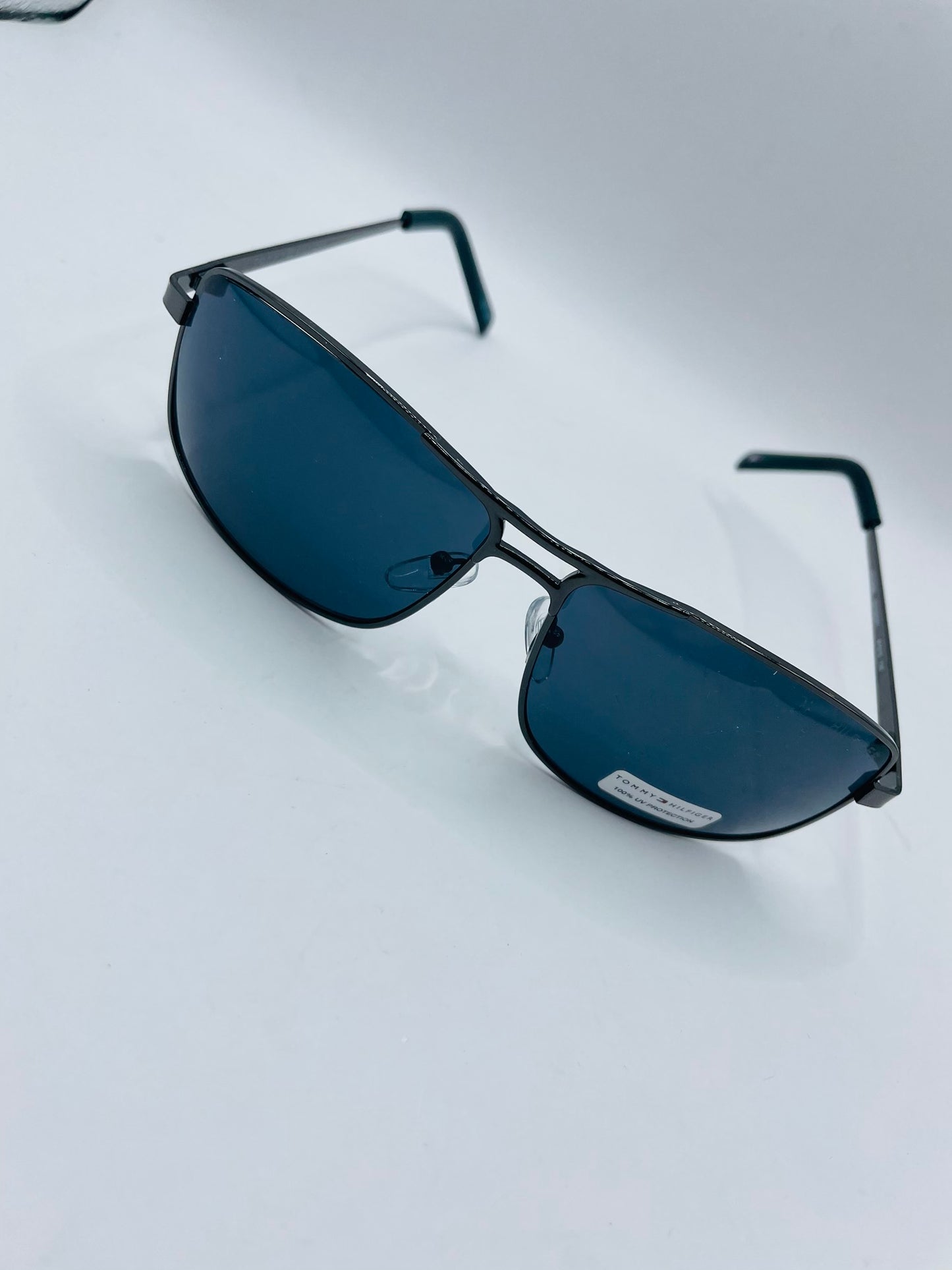 Tommy Hilfiger sunglass