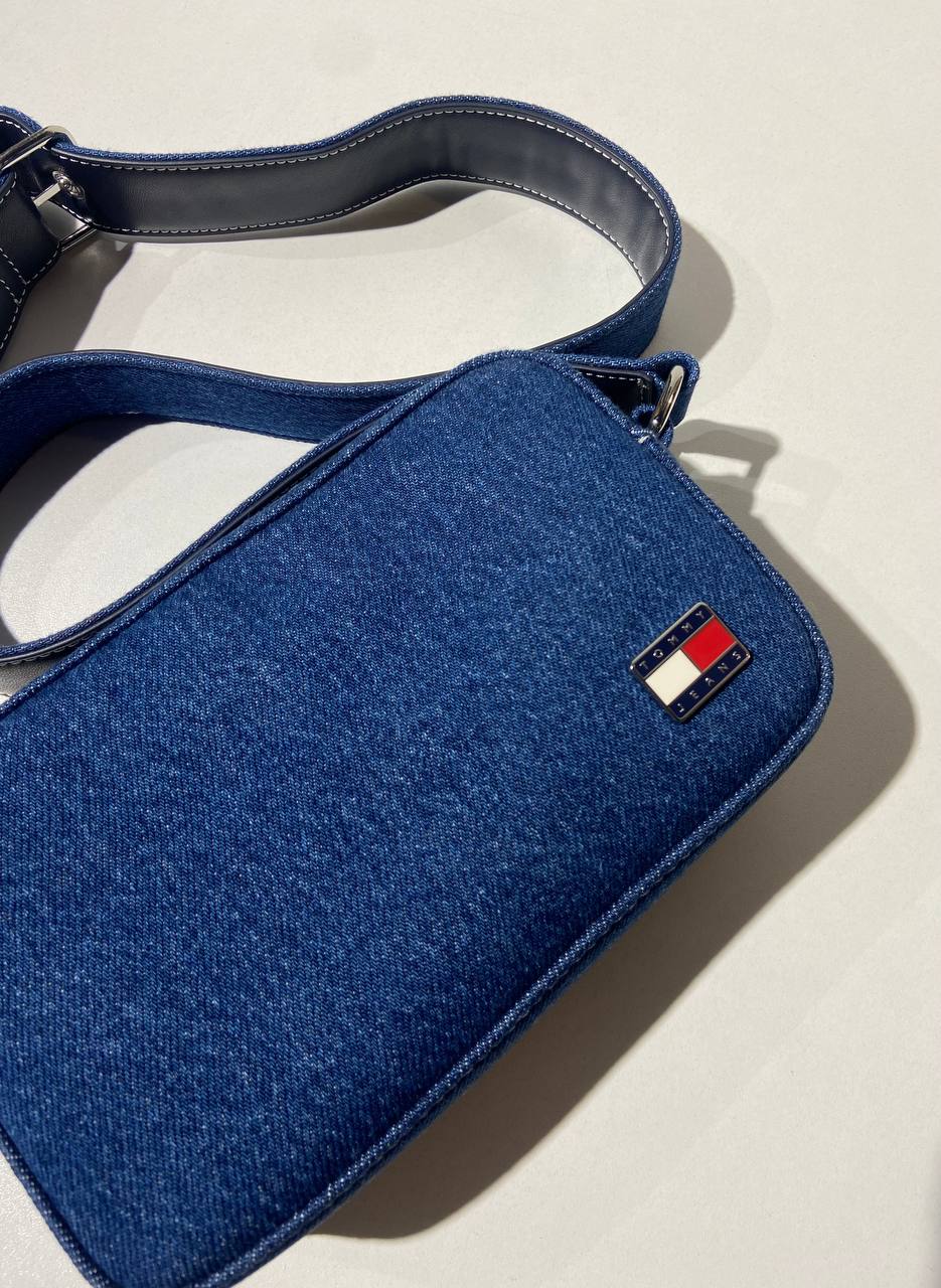 Tommy Hilfiger bag